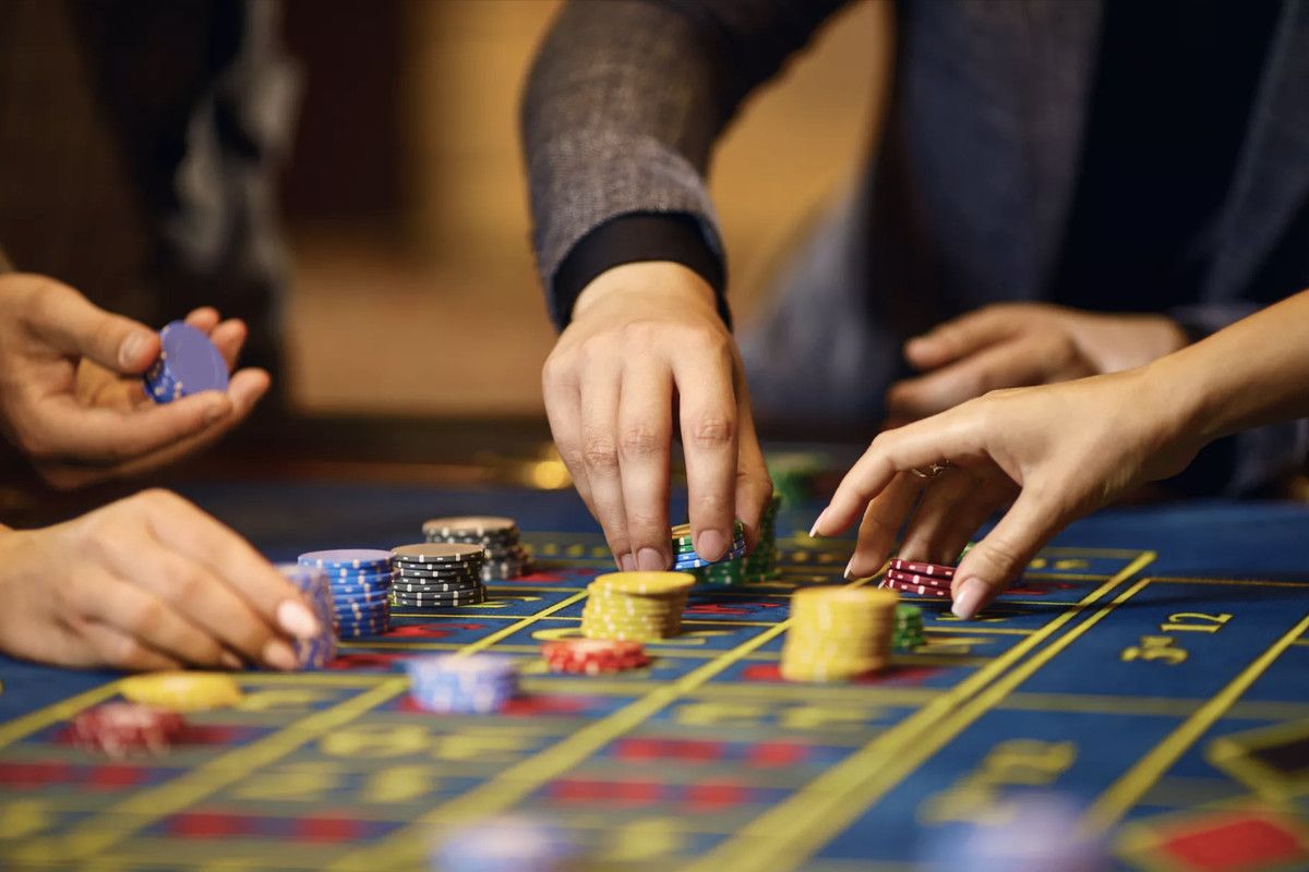 1RED Casino کیسینو میں لاٹری گیمز میں حصہ لیں۔